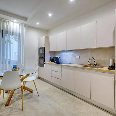 Apartment Charming Sea Escape *