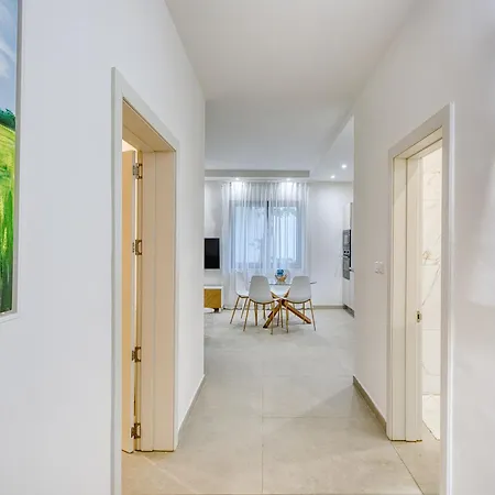 Charming Sea Escape * Sliema