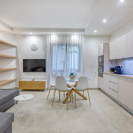 Charming Sea Escape * Sliema