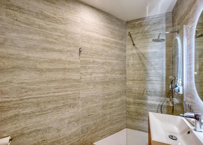 Charming Sea Escape Apartamento Sliema