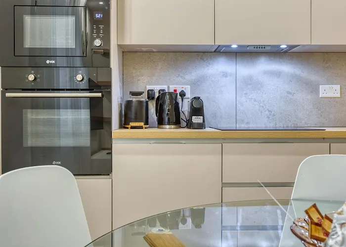 Charming Sea Escape Sliema