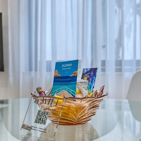 Charming Sea Escape Апартаменты Слима